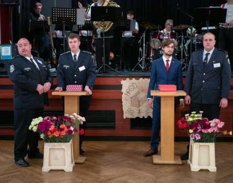 Hasičský ples0140