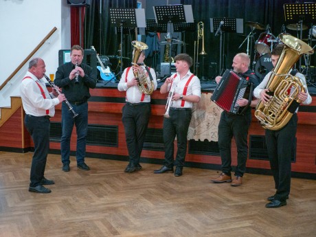 Hasic╠îsky╠ü ples0231