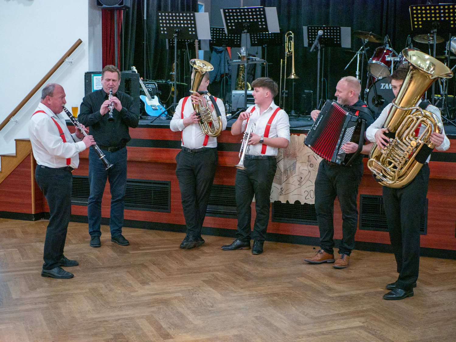 Hasic╠îsky╠ü ples0231